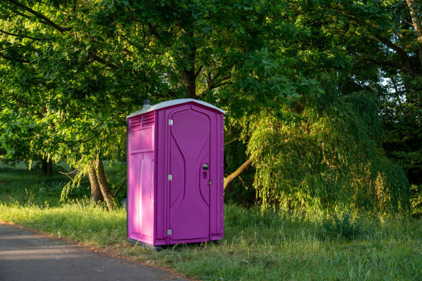 Portable Toilet Options We Offer in Fabens, TX